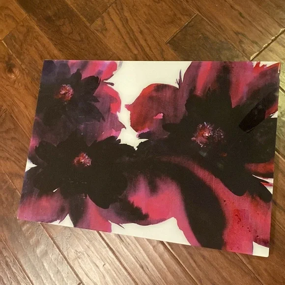 Fuchsia Black wall hanging decor dark purple & white IKEA picture - Picture 3 of 8